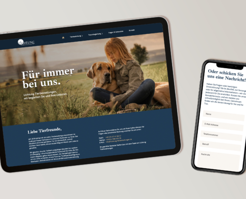 Tablet und Smartphone zeigen Website von Lichtung Tierbestattungen mit Kontaktoptionen.
